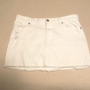 White distressed Tory Burch denim skirt size 28
